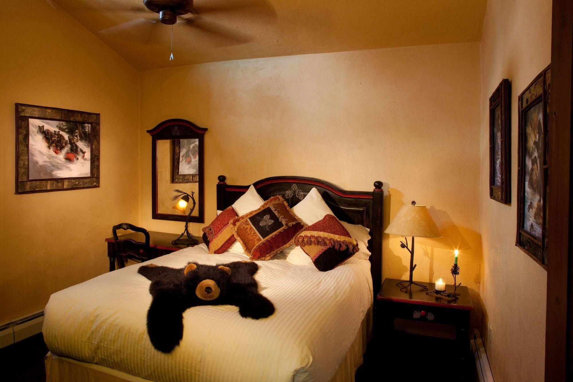 Alpine Village Suites Taos Ski Valley Exterior foto